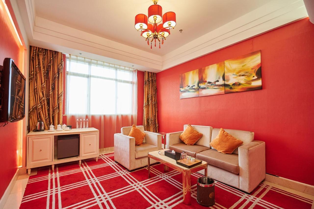 Foshan Jinlai Holiday Hotel Экстерьер фото