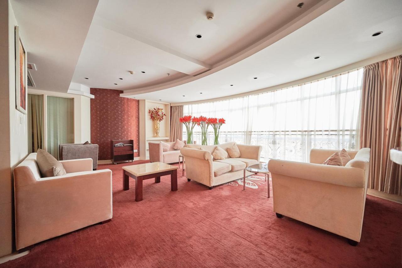 Foshan Jinlai Holiday Hotel Экстерьер фото